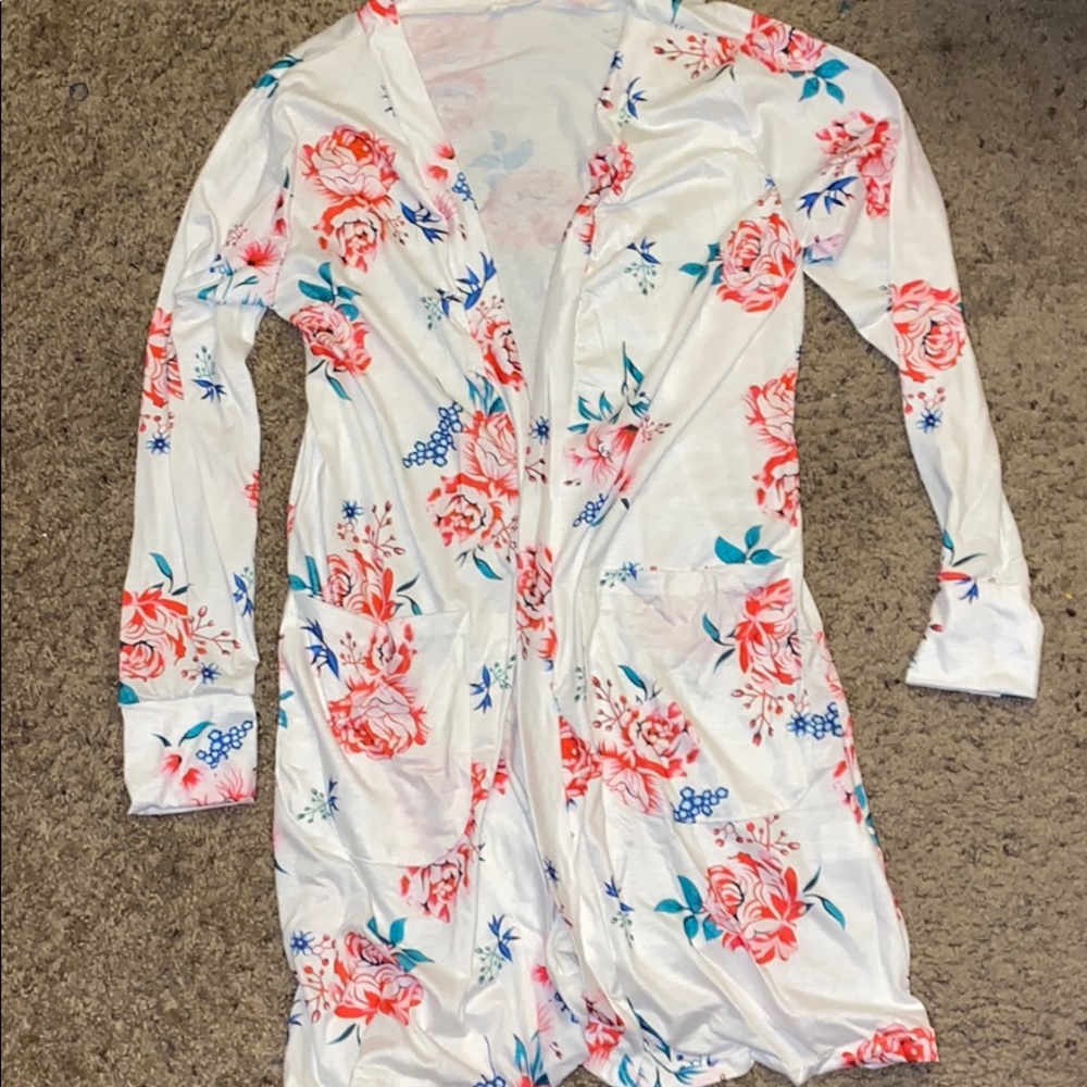 🌸 Floral Cardigan🌸